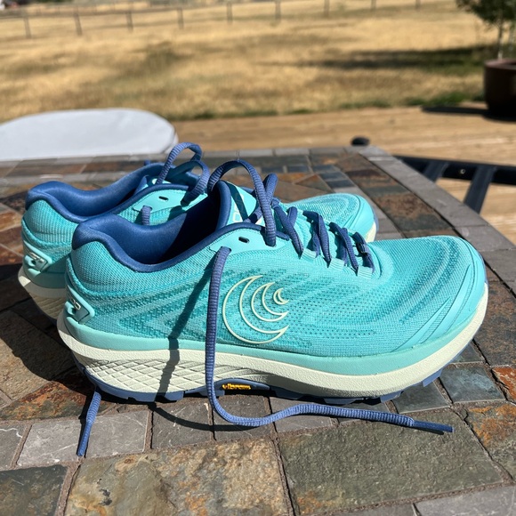 Topo Women’s Pursuit 2 Trail Shoes size 6.5 - Picture 1 of 8
